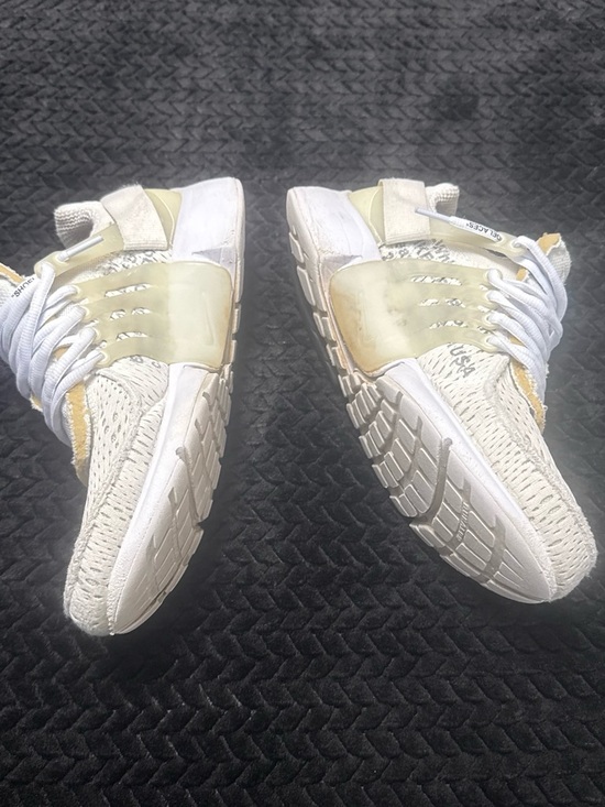 Nike Cream/White Mesh Running Sneakers with Orange Accents main image 7